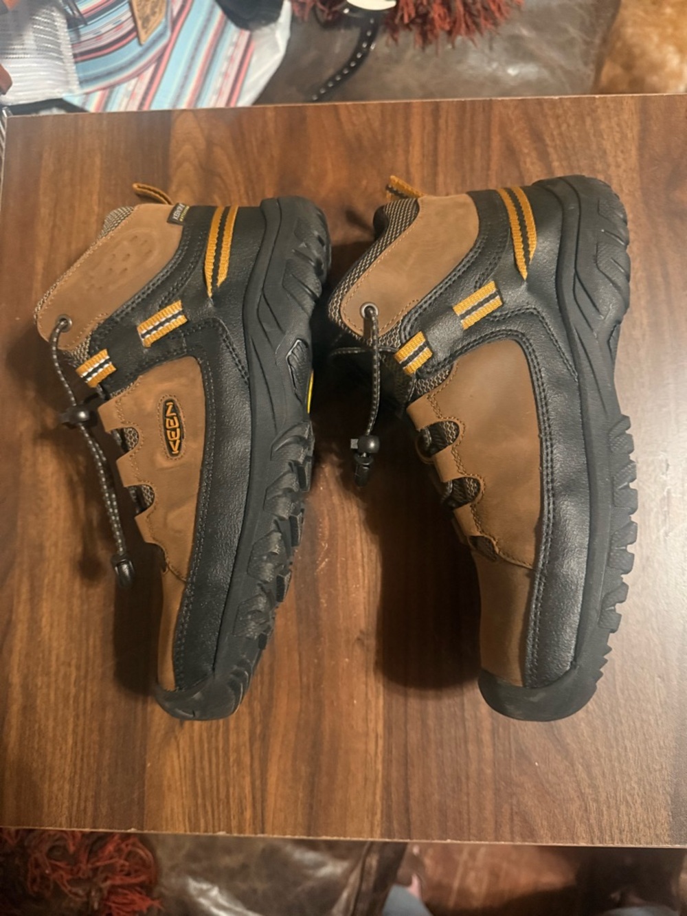 KEEN kid’s Brown Leather Hiking Shoes - Durable Trail Footwear - Picture 4 of 5